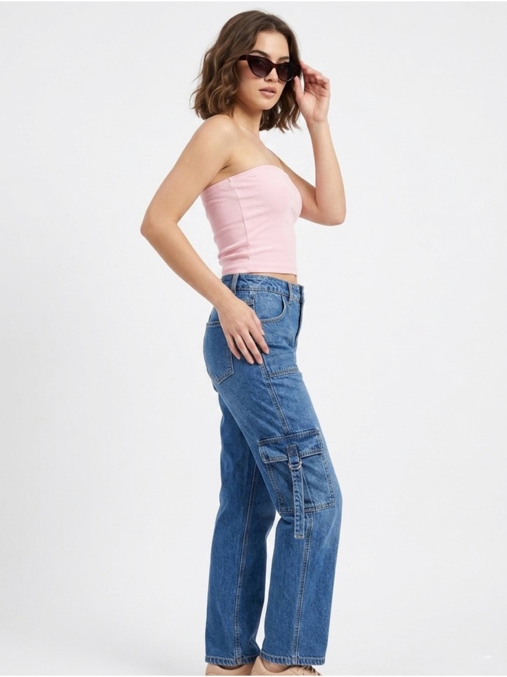 Medium Washed Blue Women's Cargo Jeans with Pockets and side pockets size 1